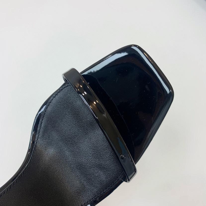 Sculpted Heel Ankle Strap Sandals