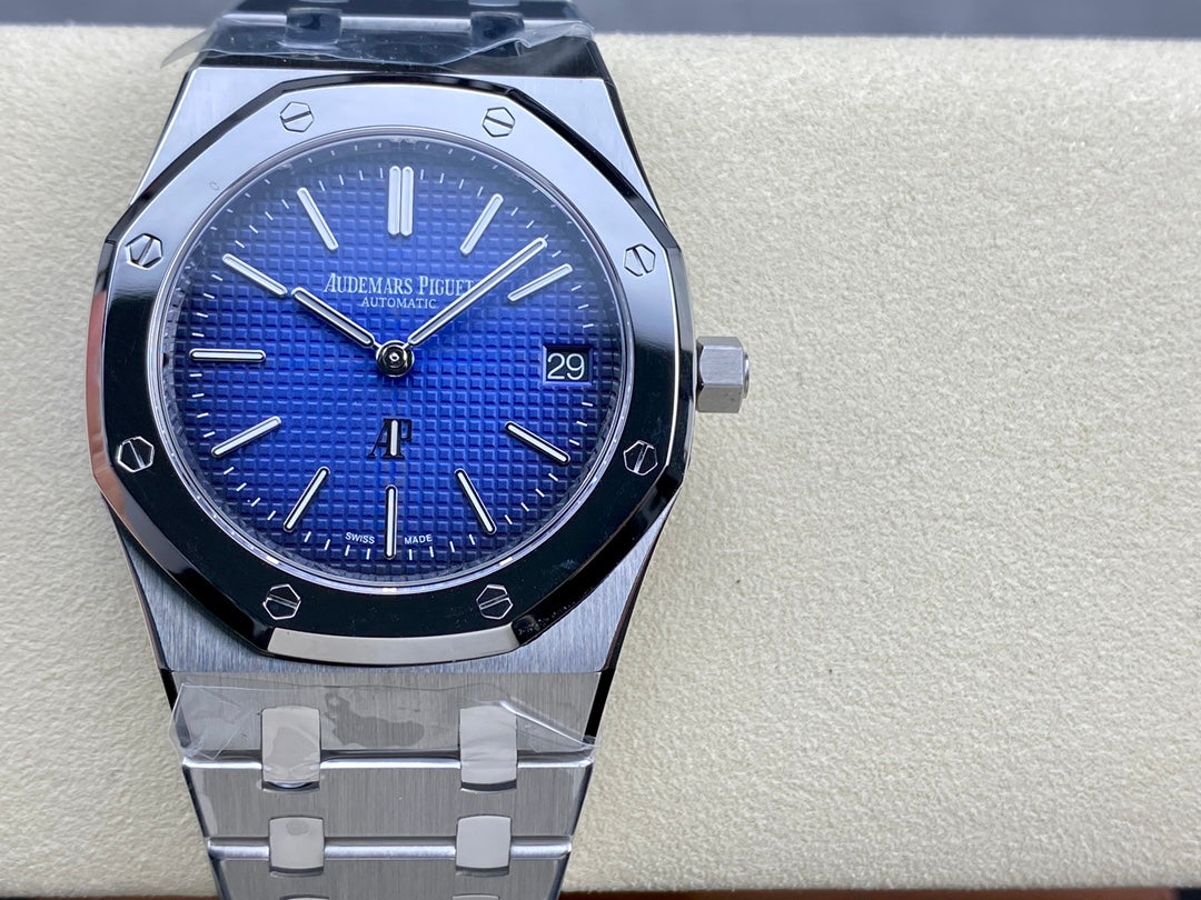 Blue Smoke Dial Automatic Watch 39 mm