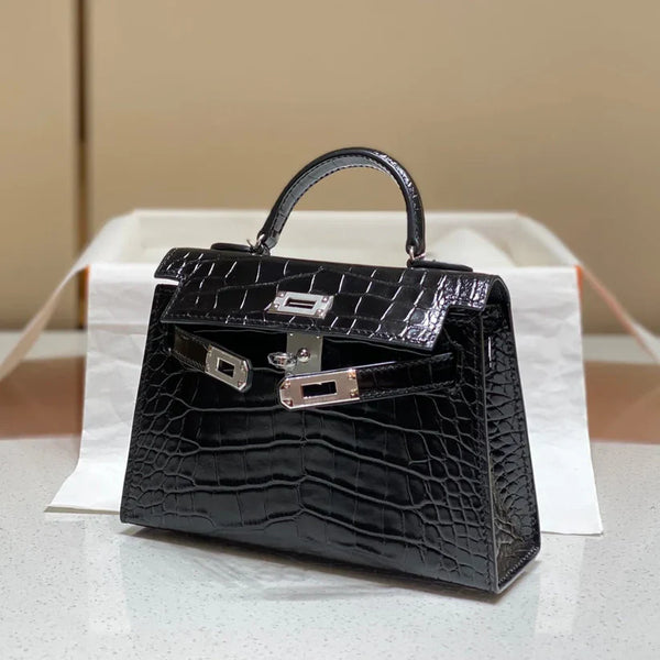 WOMEN'S BAGS