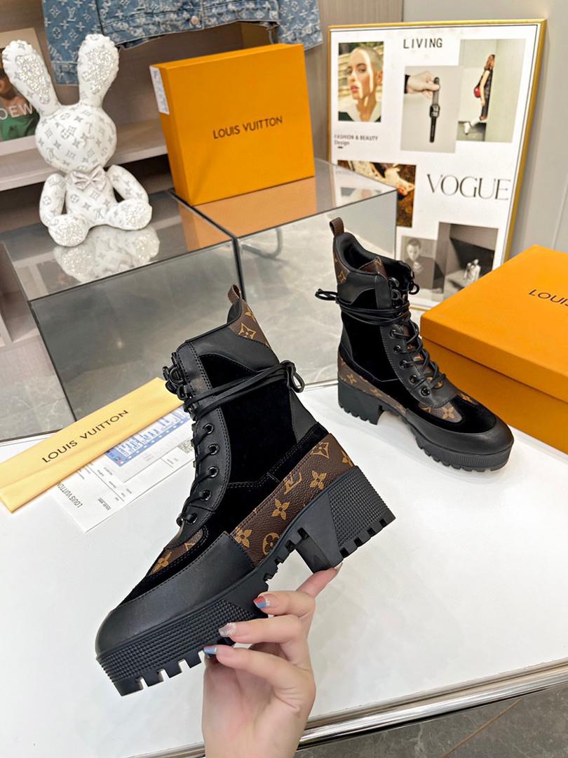 Premium Lace-Up Platform Combat Boots