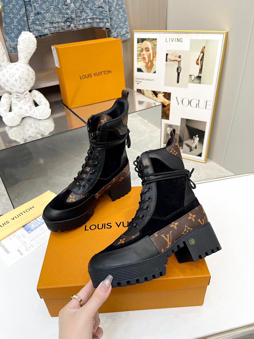 Premium Lace-Up Platform Combat Boots