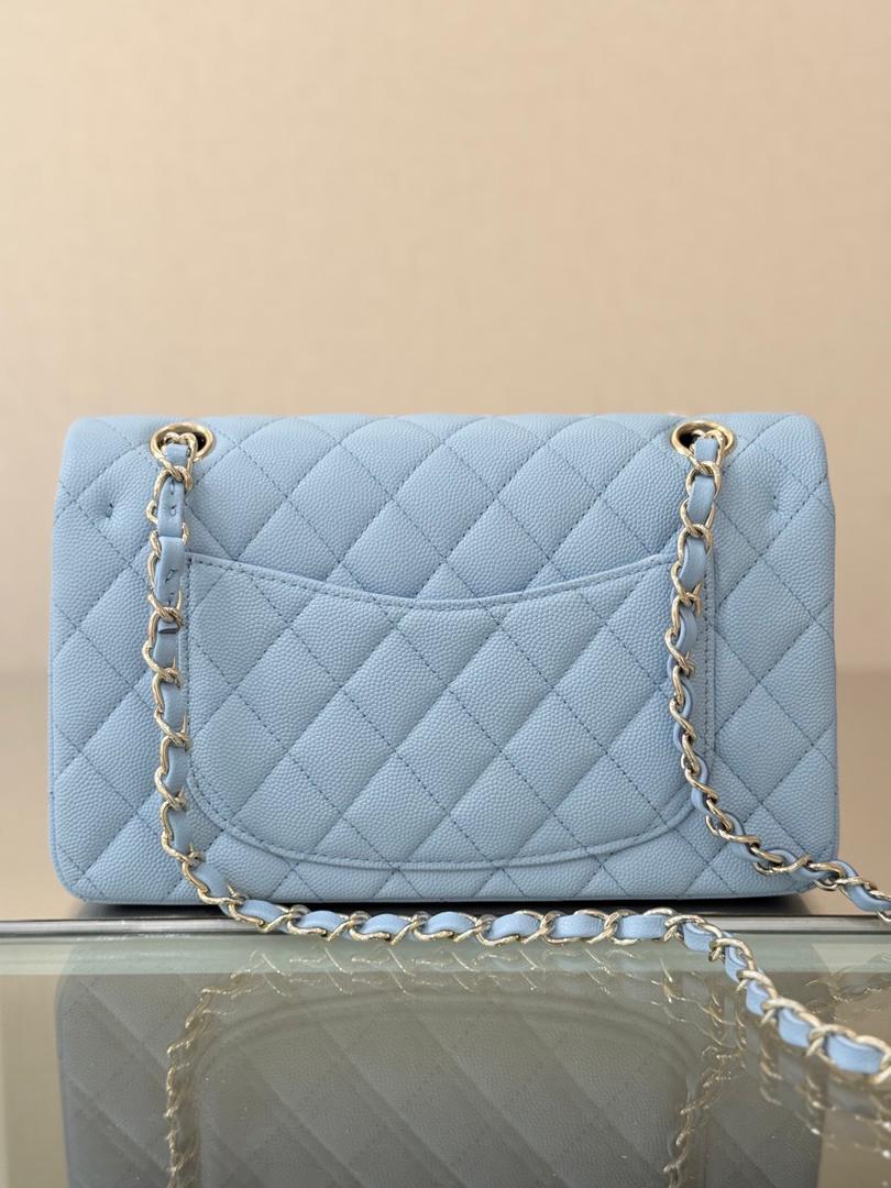 Sky Quilted Chain Bag Blue Light