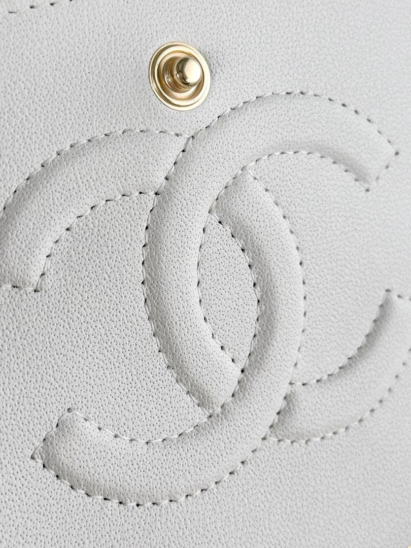 Ivory Quilted Chain Bag White
