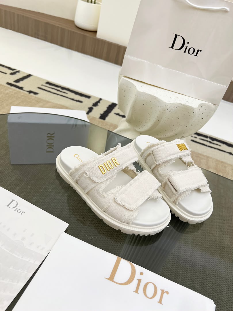Frayed Strap Platform Slides