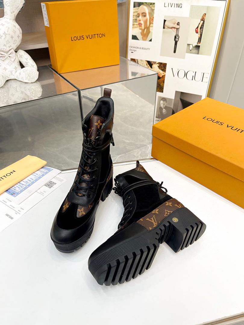 Premium Lace-Up Platform Combat Boots