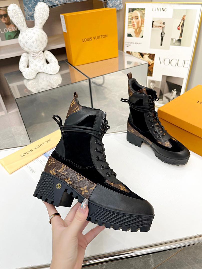 Premium Lace-Up Platform Combat Boots