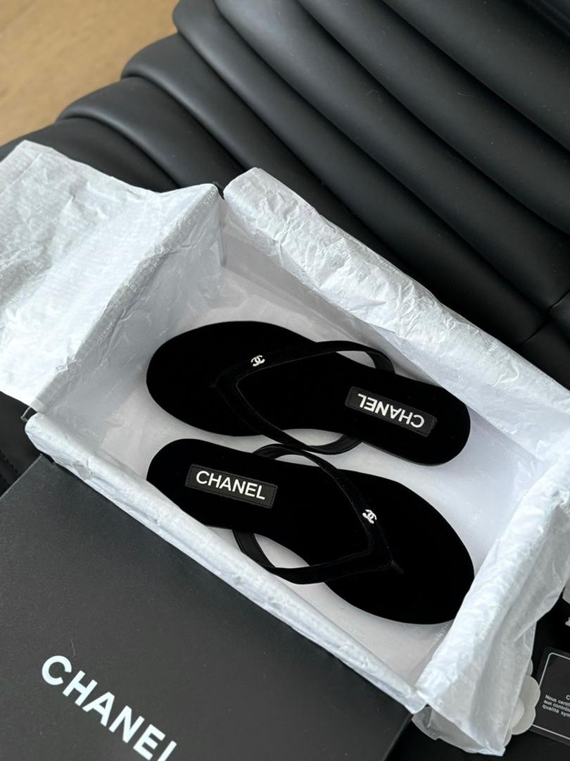 Velvet Minimal Thong Slides