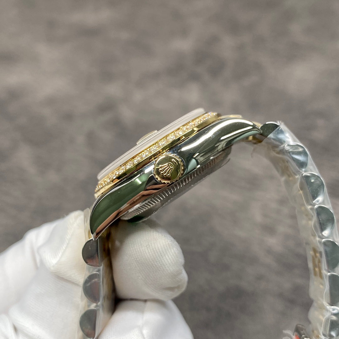 Classic Automatic Watch 31 mm