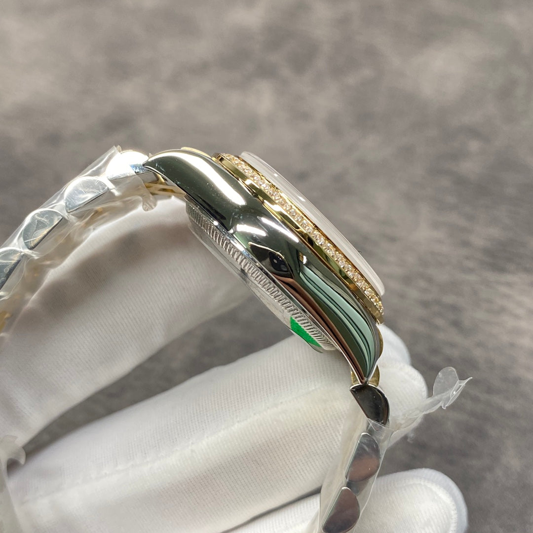 Classic Automatic Watch 31 mm