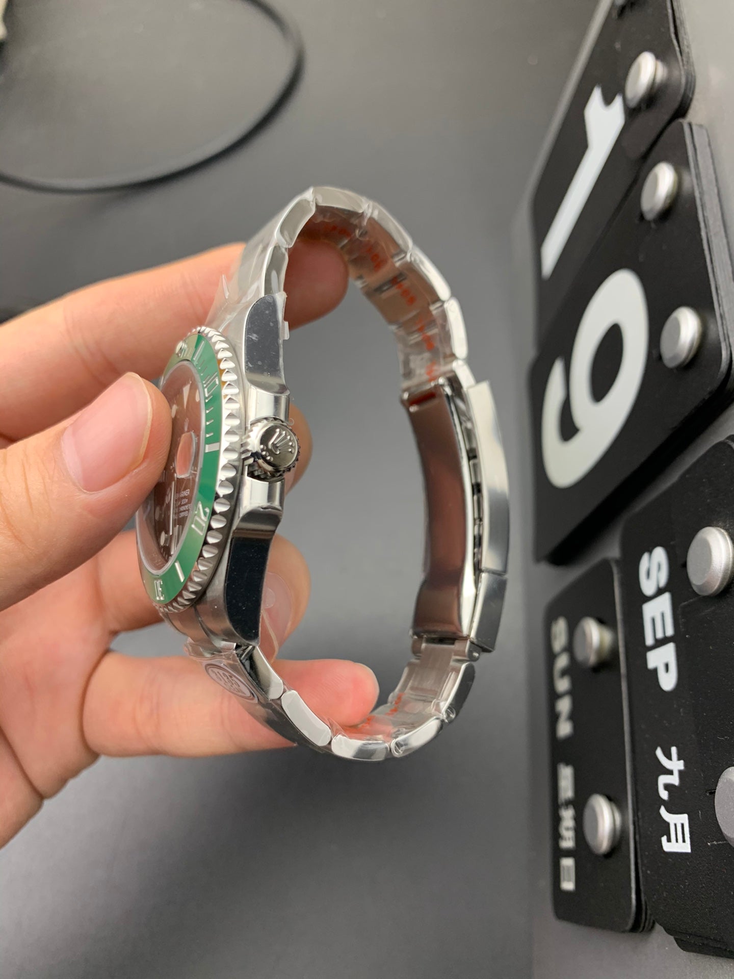 Green Dial Automatic Watch 40 mm