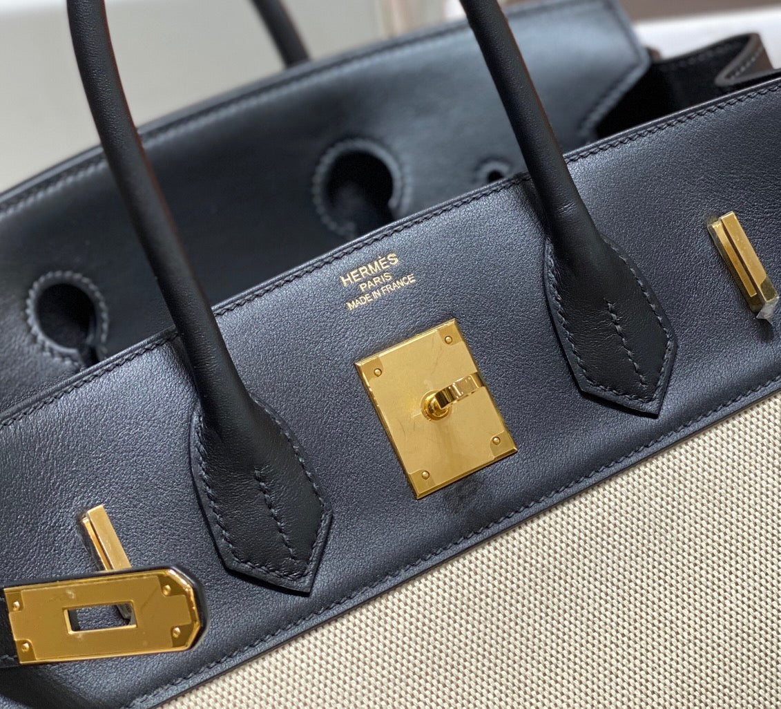 30 Swift Leather Canvas Black